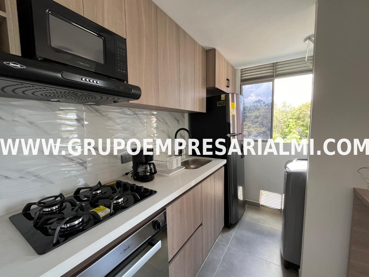 LINDO APARTAMENTO AMOBLADO EN ARRIENDO - SECTOR POBLADO COD: 30231