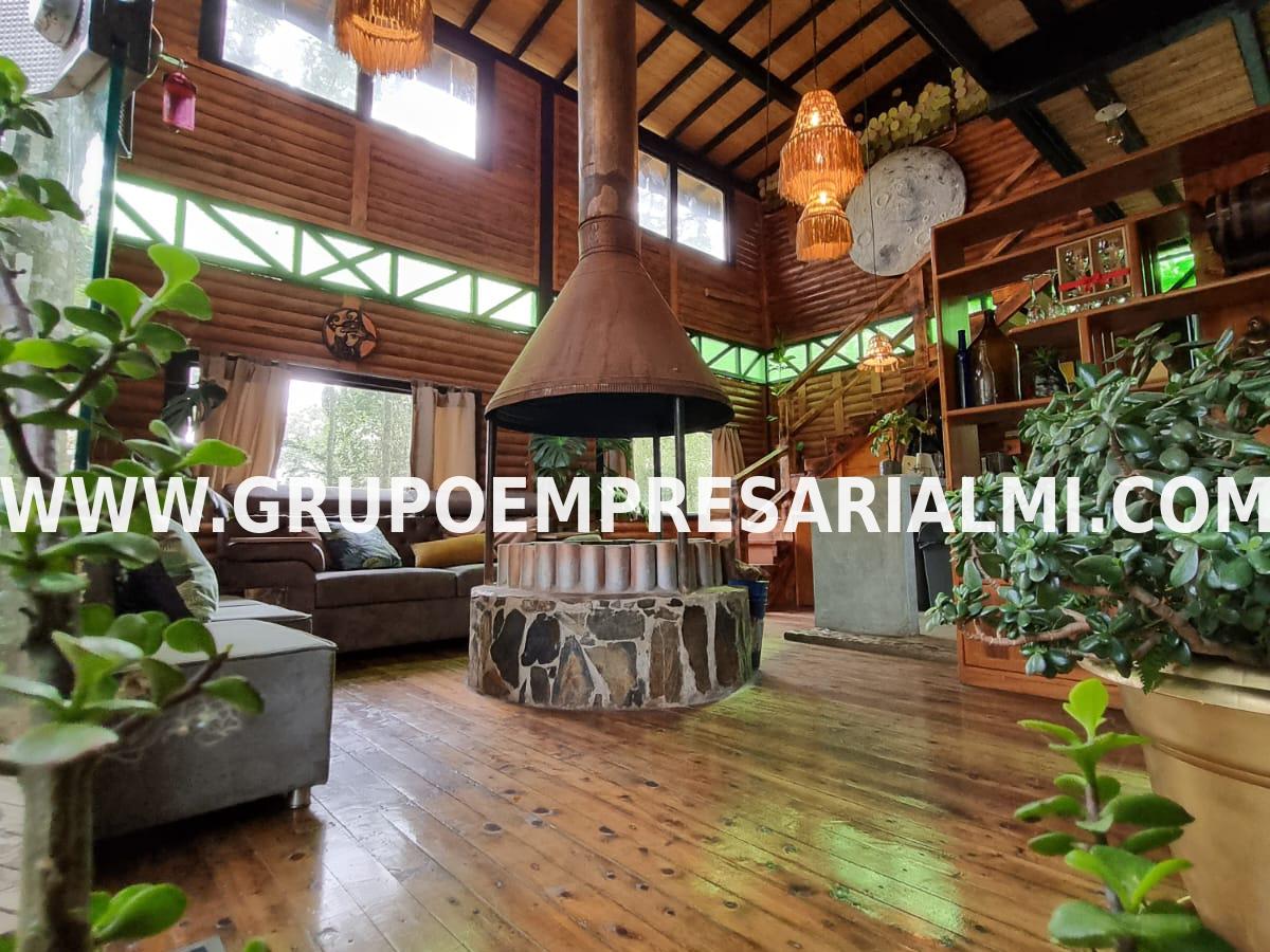 ESPECTACULAR CASA FINCA EN VENTA - SECTOR LA MONTAÑITA COD: 30284