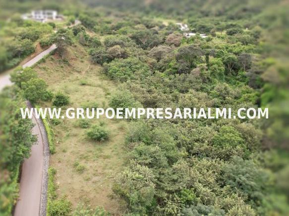 ESPECTACULAR LOTE EN VENTA - SECTOR SANTAFÉ DE ANTIOQUIA COD: 30600