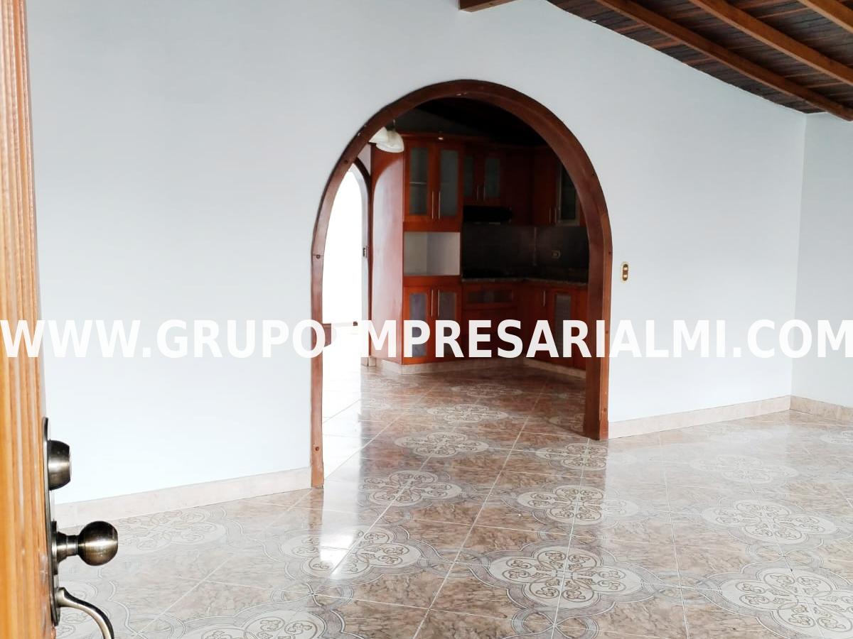 FABULOSA CASA EN VENTA - SECTOR TRINIDAD COD: 31094