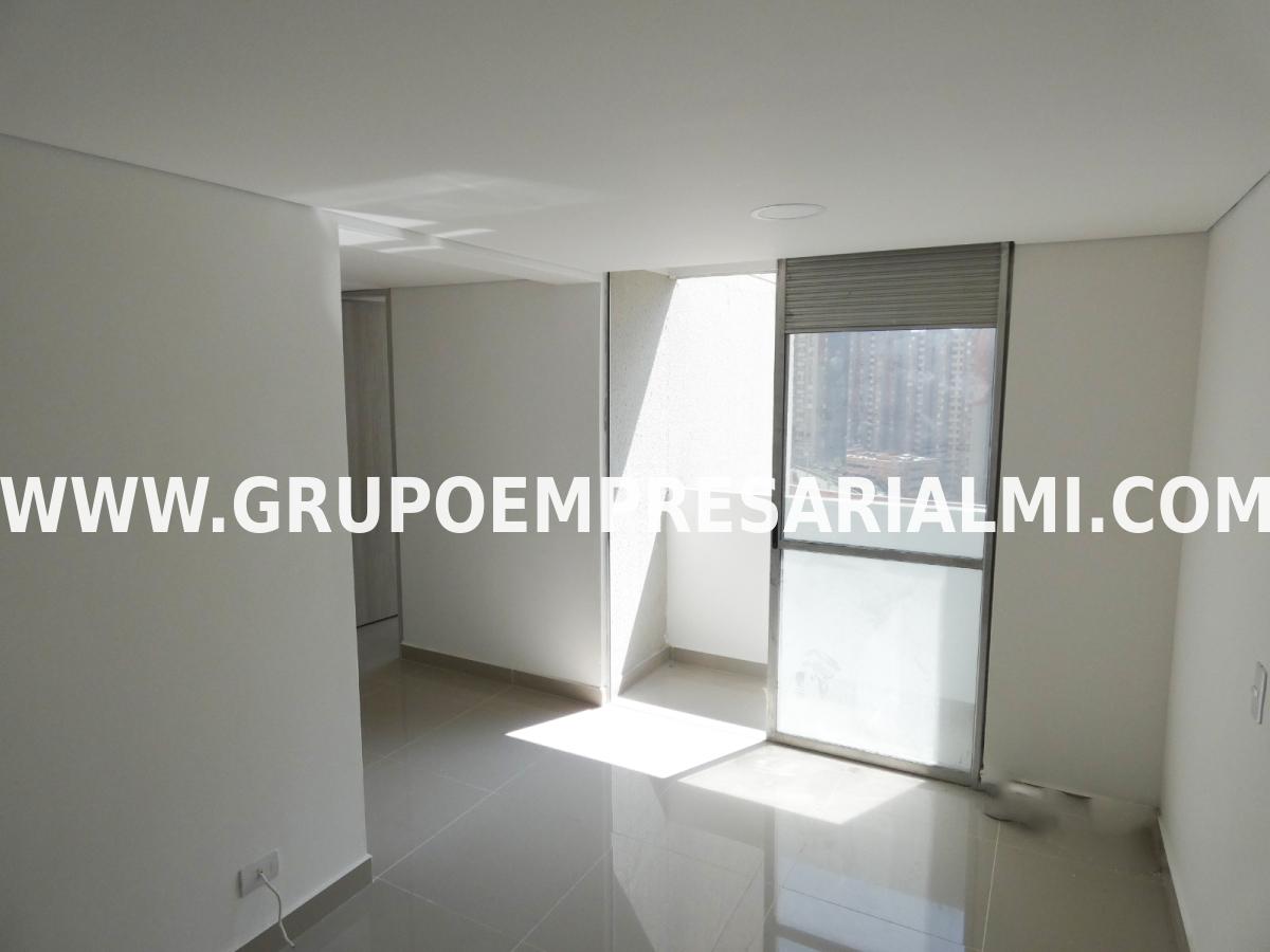 ESPECTACULAR APARTAMENTO EN ARRIENDO - SECTOR PAJARITO COD: 31095