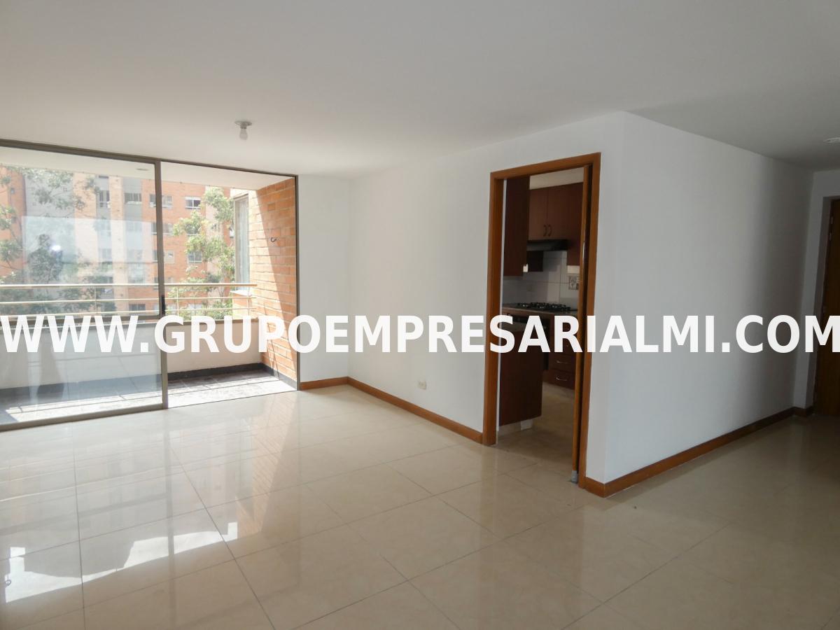 ESPLÉNDIDO APARTAMENTO EN ARRIENDO - SECTOR EL TESORO COD: 31112