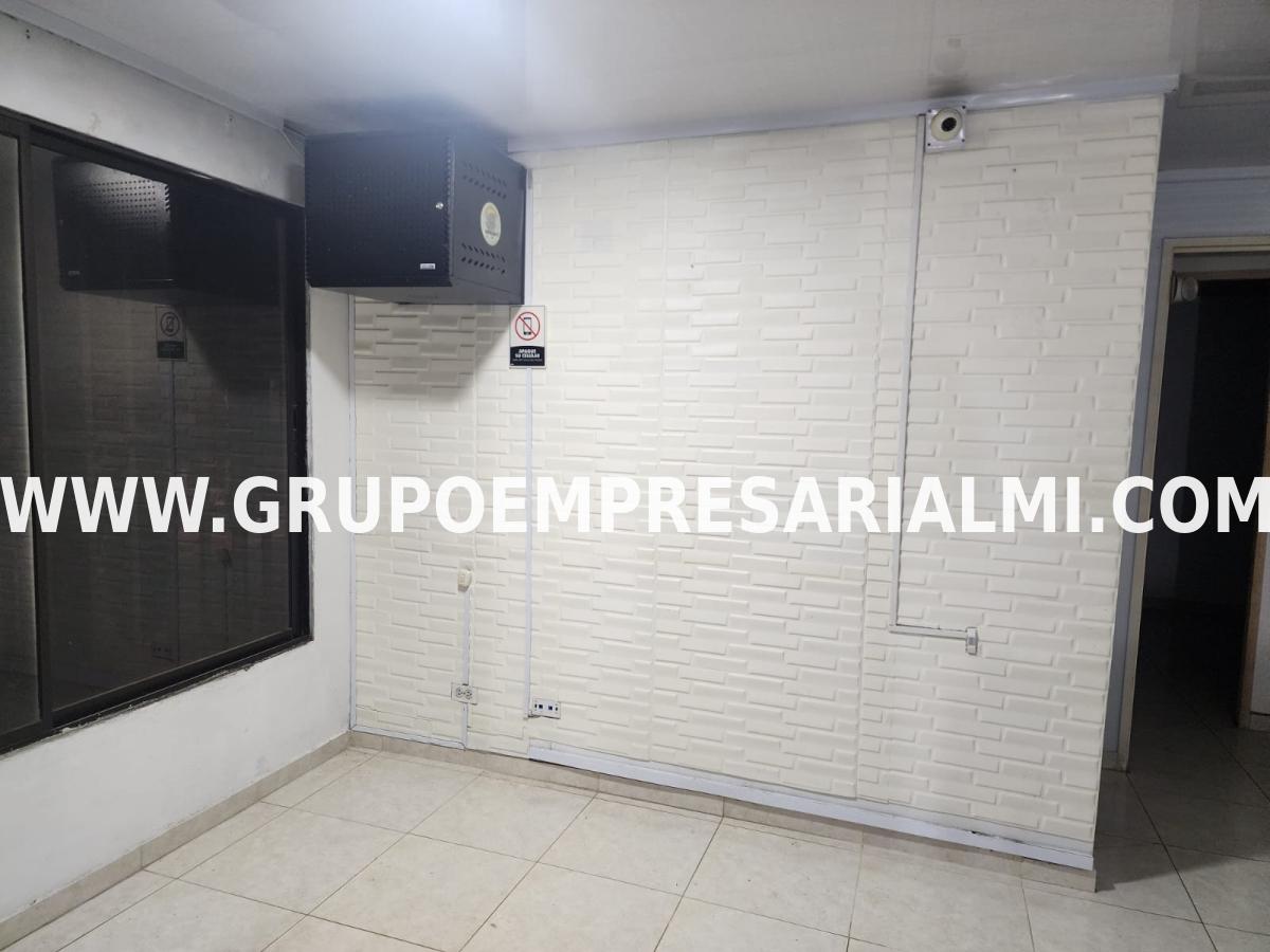 CASA OFICINA EN ARRIENDO - SECTOR CONQUISTADORES COD: 7753 CASA OFICINA EN ARRIENDO - SECTOR CONQUISTADORES COD: 7753