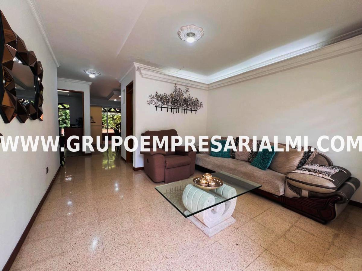 CASA AMOBLADA EN ARRIENDO - BELEN LOMA DE LOS BERNAL COD: 9787