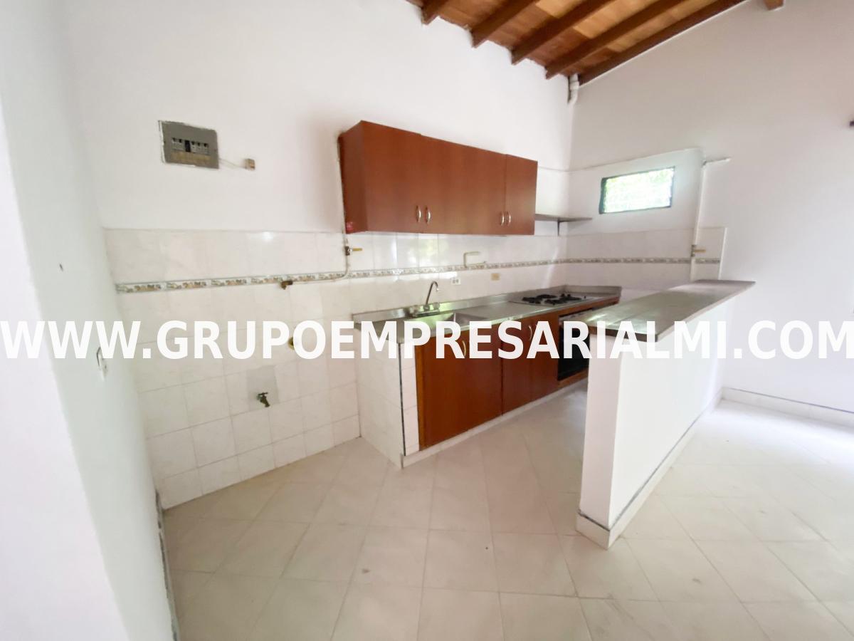 FABULOSO APARTAMENTO EN ARRIENDO - SECTOR SIMÓN BOLÍVAR  COD: 31513