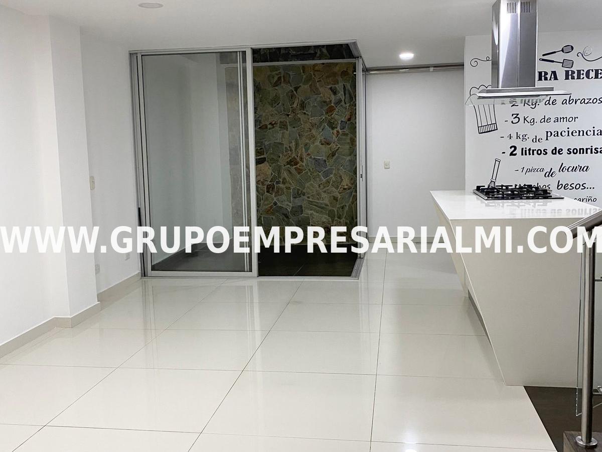 HERMOSA CASA EN ARRIENDO - SECTOR PUEBLO VIEJO COD: 31520