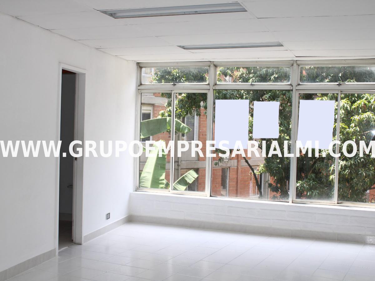 CÓMODA OFICINA EN ARRIENDO - SECTOR VILLA NUEVA, BELÉN  COD: 31936