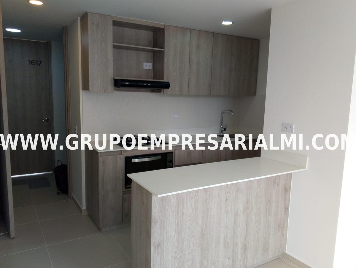 ESPECTACULAR APARTAMENTO EN ARRIENDO - SECTOR LA ESMERALDA COD: 31981