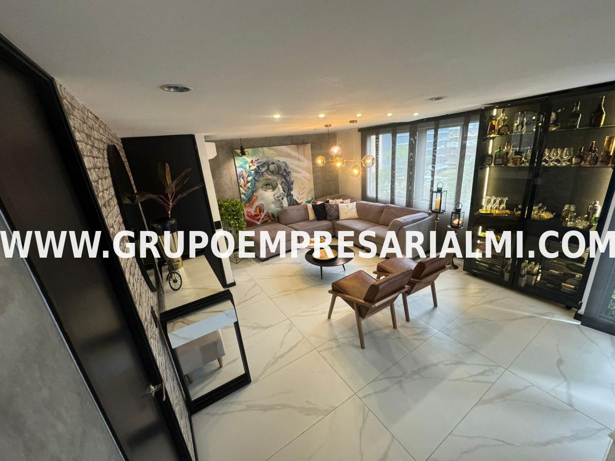 GRANDIOSO APARTAMENTO EN VENTA - SECTOR CIUDAD DEL RÍO COD: 32045
