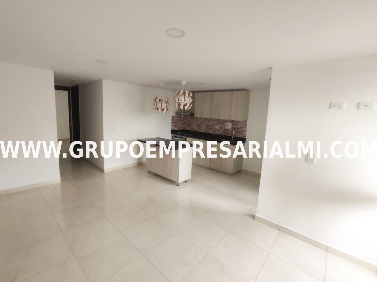 ACOGEDOR APARTAMENTO EN ARRIENDO - SECTOR MARÍA AUXILIADORA COD: 32055
