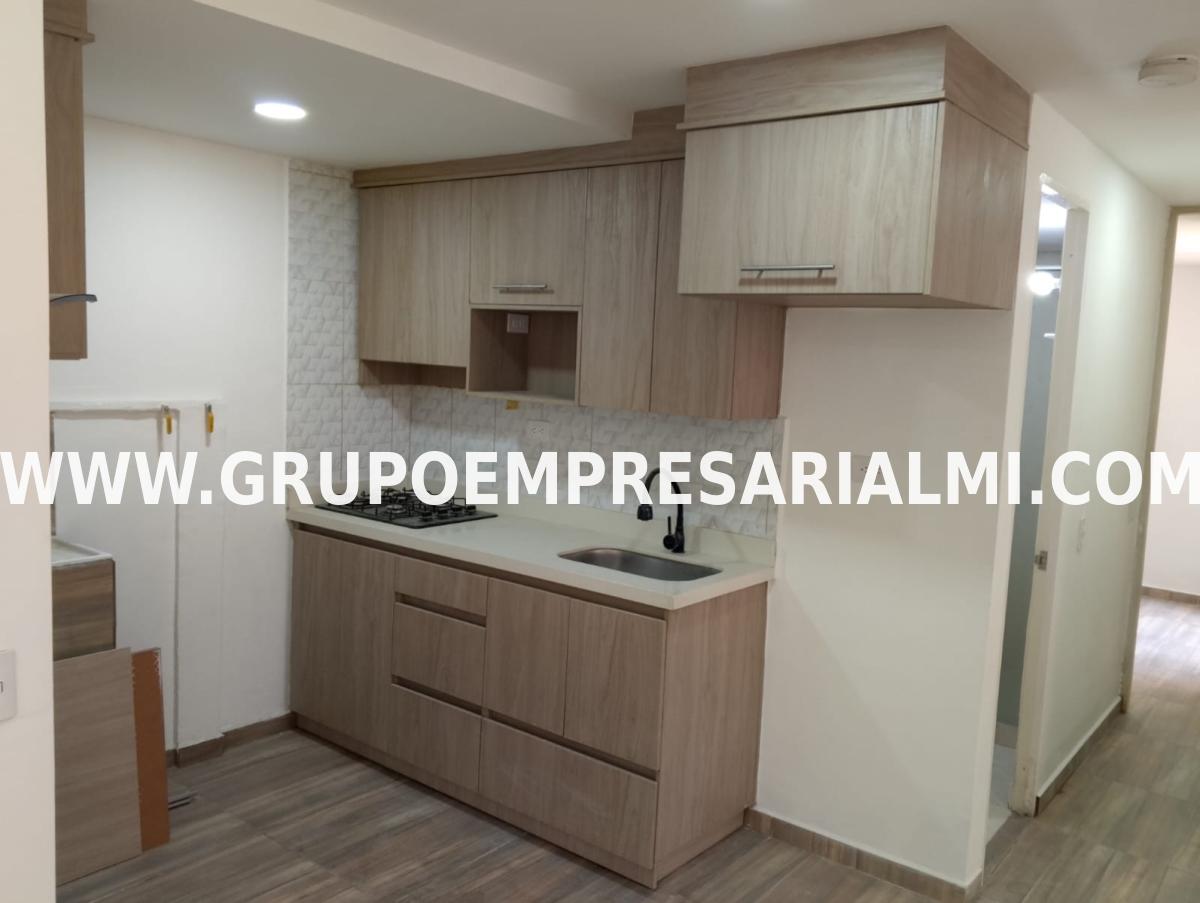 BONITO APARTAMENTO EN ARRIENDO - SECTOR PAJARITO COD: 32061