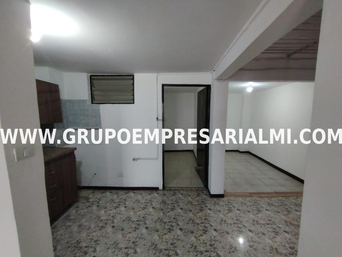 AMPLIO LOCAL EN VENTA - SECTOR SAMARIA COD: 32256 AMPLIO LOCAL EN VENTA - SECTOR SAMARIA COD: 32256