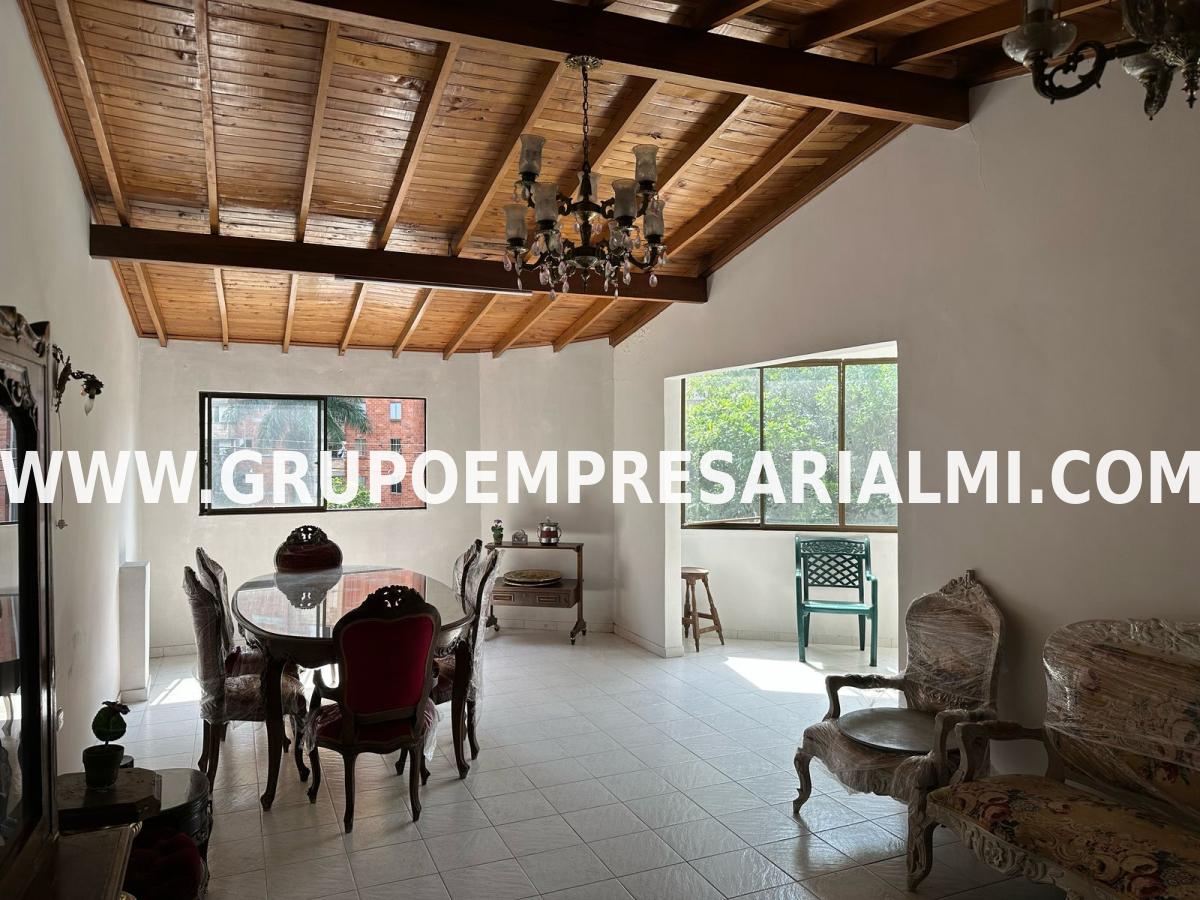 AMPLIO APARTAMENTO EN VENTA - SECTOR VILLA FLORA COD: 32333