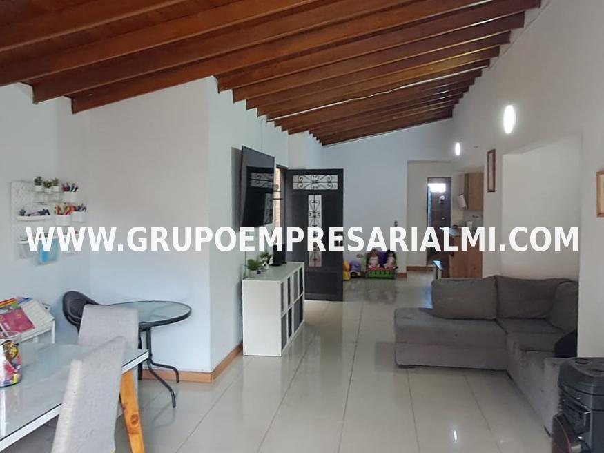 ESPECTACULAR CASA EN VENTA - SECTOR MANRIQUE COD: 32445