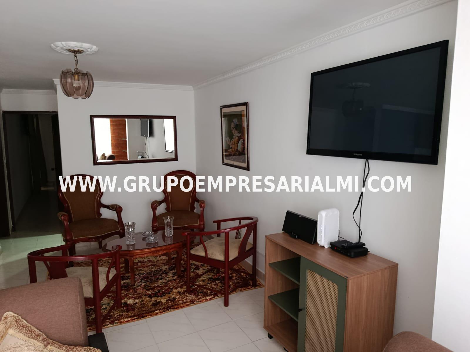 APARTAMENTO AMOBLADO EN ARRIENDO - SECTOR LAURELES  COD: 32555