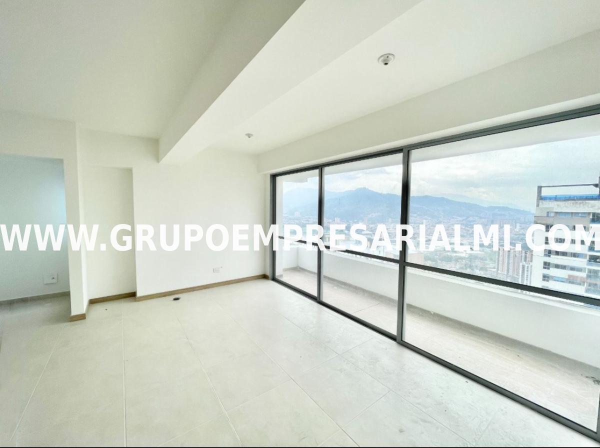 AGRADABLE APARTAMENTO EN VENTA - SECTOR LAS LOMITAS COD: 32650