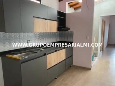 GRANDIOSO APARTAMENTO EN VENTA - SECTOR VILLA FLORA - ROBLEDO COD: 32663