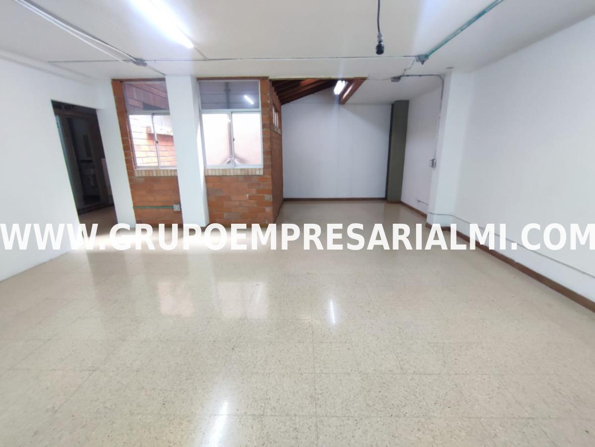 AMPLIA OFICINA EN ARRIENDO - SECTOR BELÉN COD: 32762