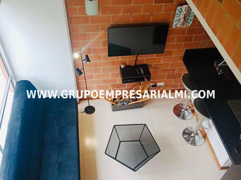 APARTAESTUDIO AMOBLADO EN ARRIENDO - SECTOR POBLADO COD: 33022
