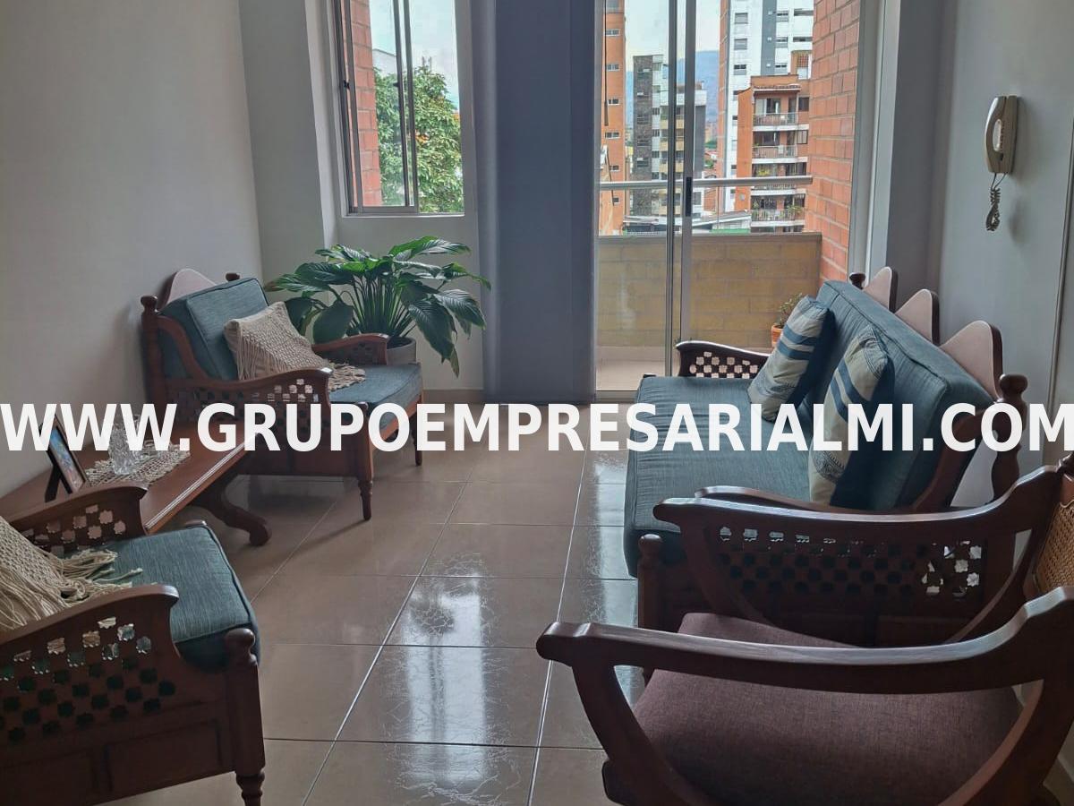 ACOGEDOR APARTAMENTO EN VENTA - SECTOR LAURELES COD: 33199