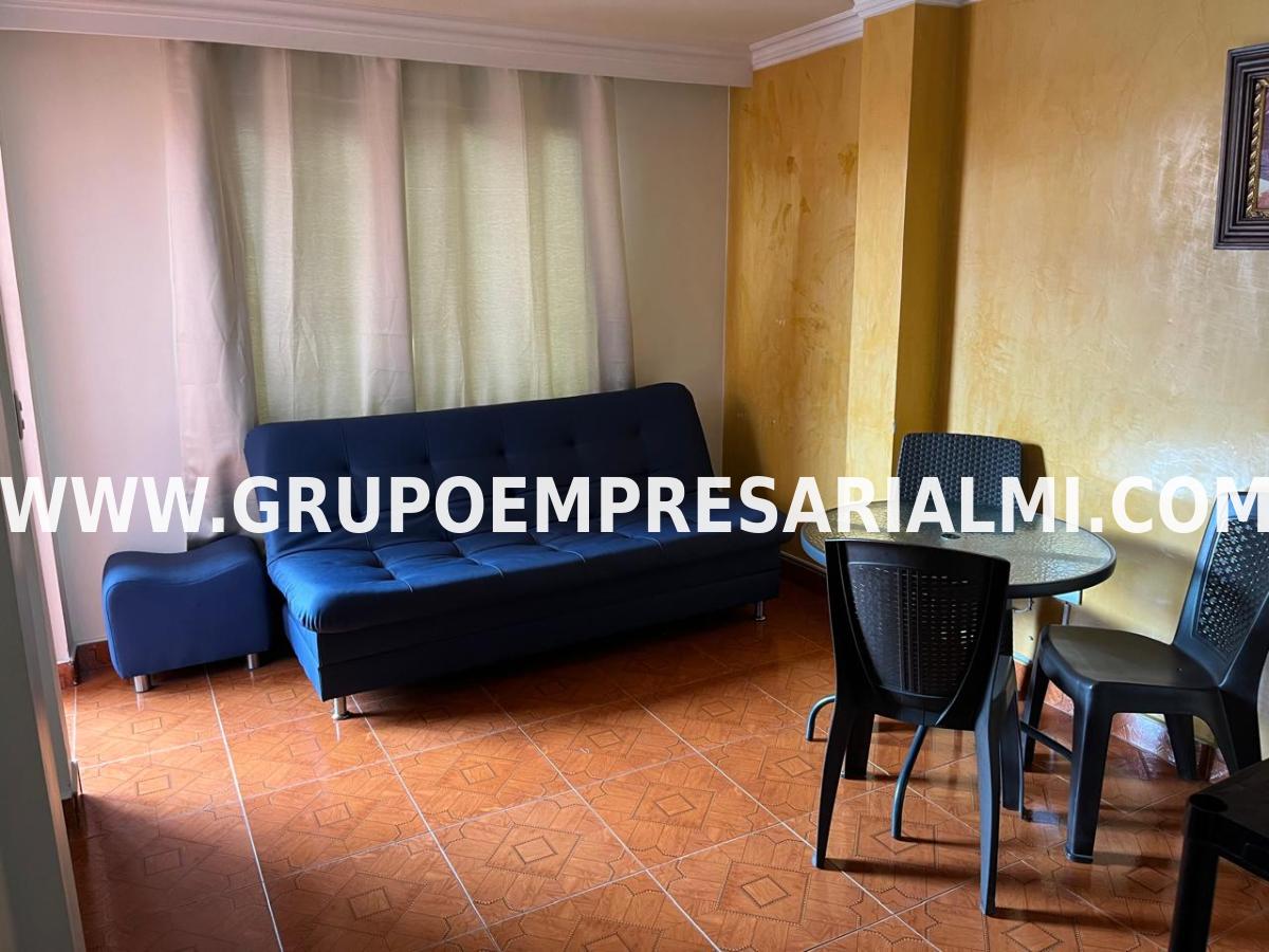 HERMOSA CASA BIFAMILIAR EN VENTA SECTOR - VILLA FLORA COD: 33631