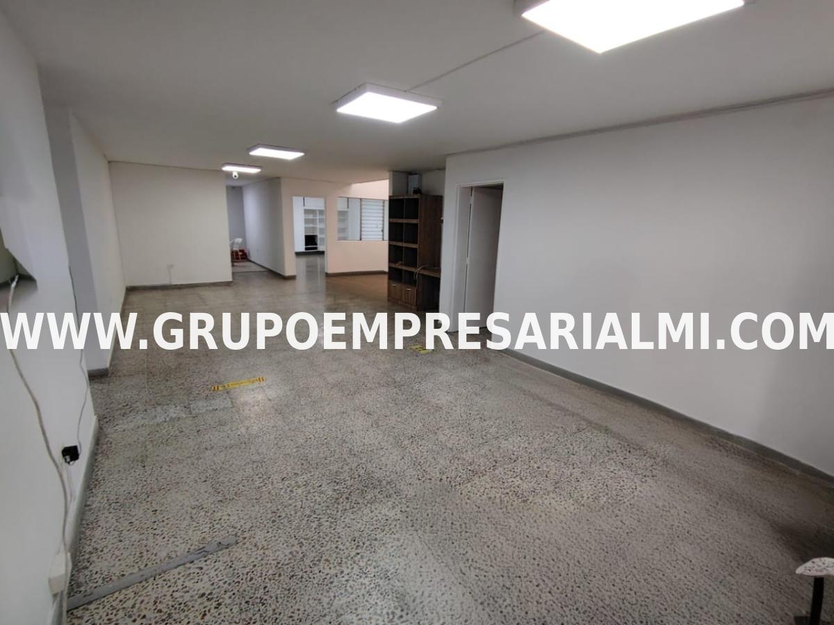 GRANDIOSA CASA COMERCIA EN ARRIENDO - SECTOR MIRAVALLE COD: 33699