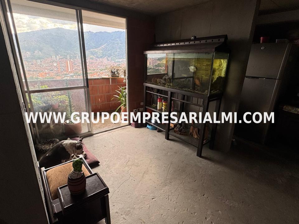 CÓMODO APARTAMENTO EN VENTA - SECTOR NIQUIA COD: 33738