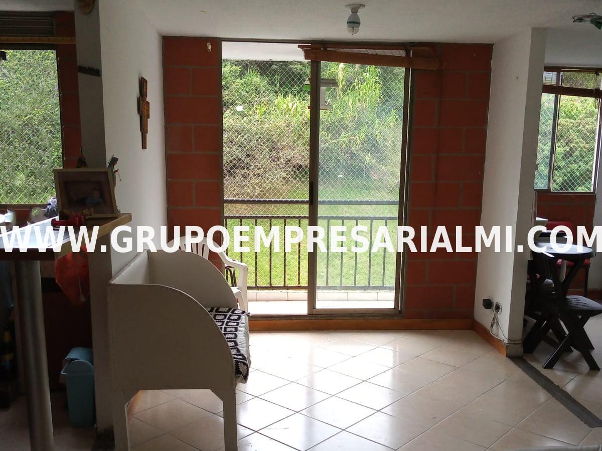 ACOGEDOR APARTAMENTO EN VENTA - SECTOR RINCÓN  COD: 33782