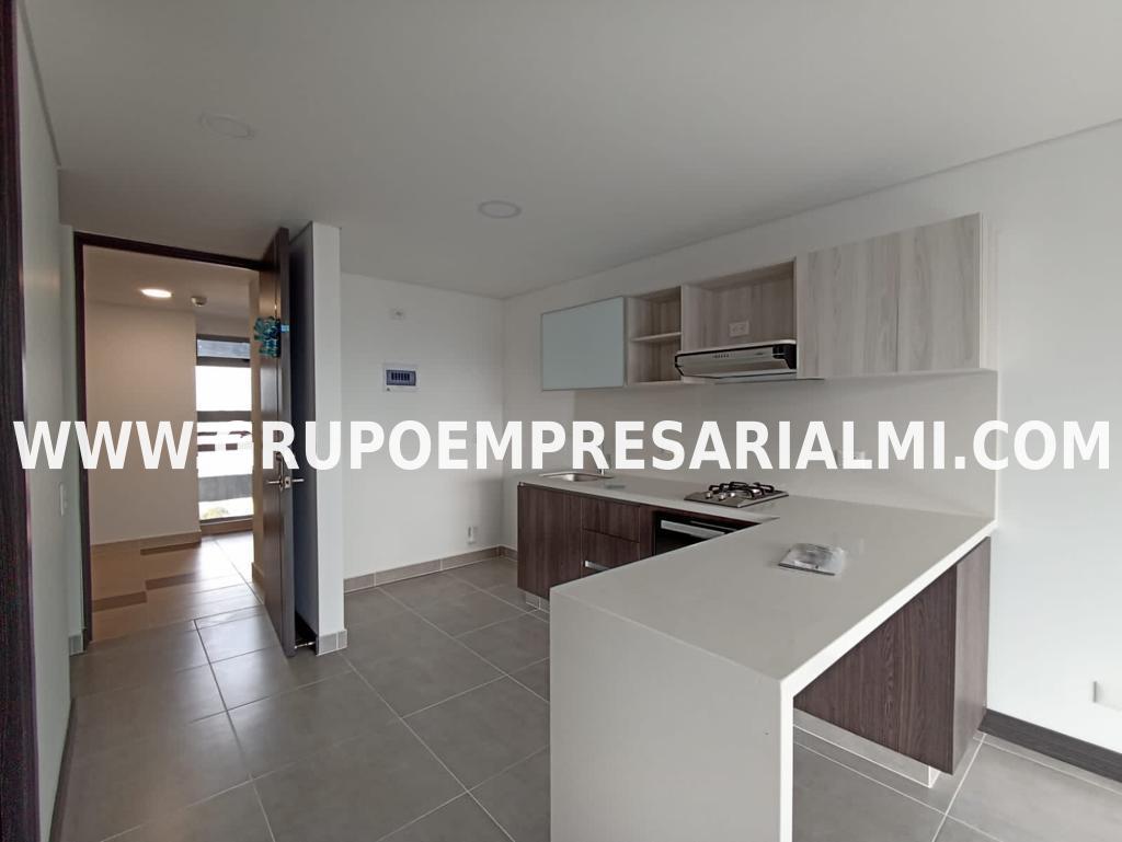 GRANDIOSO APARTAESTUDIO EN ARRIENDO - SECTOR CIUDAD DEL RÍO COD: 33791