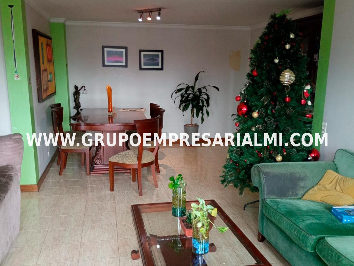 AMPLIO APARTAMENTO EN VENTA - SECTOR NOGALES COD: 33800