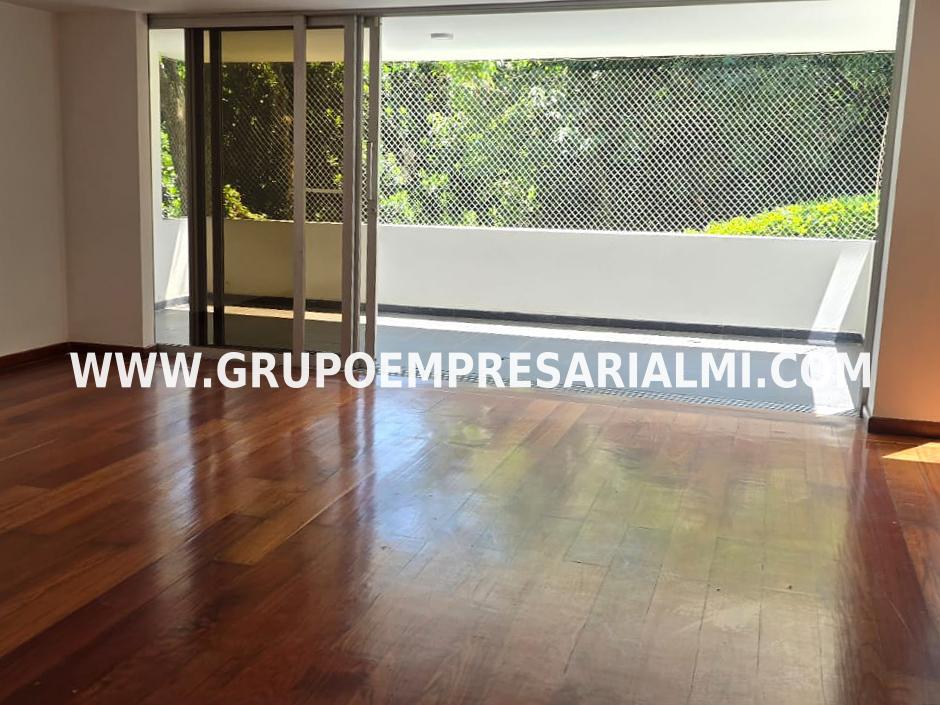 GRANDIOSO APARTAMENTO EN ARRIENDO - SECTOR MILLA DE ORO COD: 33803