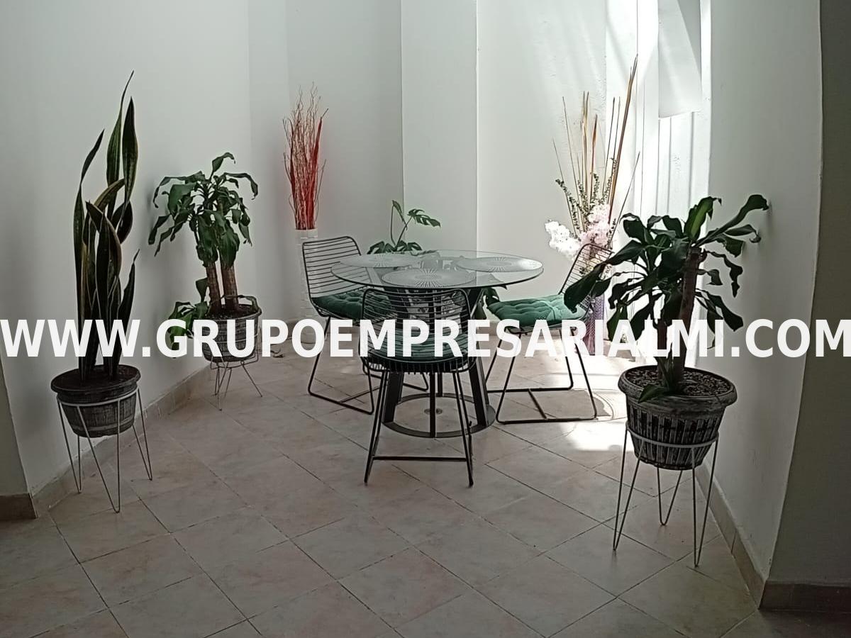 APARTAMENTO EN ARRIENDO - SECTOR SANTA MÓNICA COD: 33806