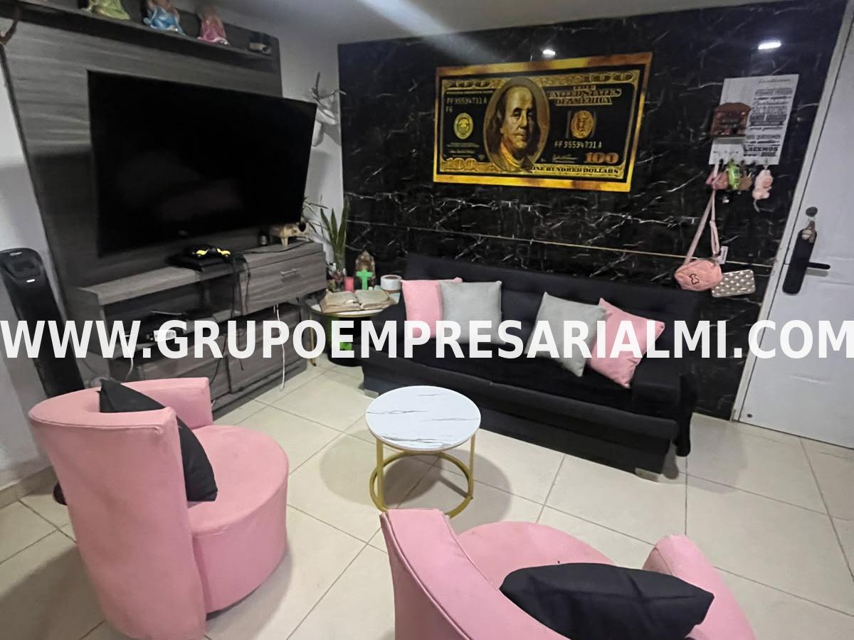 GRANDIOSO APARTAMENTO EN VENTA - SECTOR MADERA COD: 33828