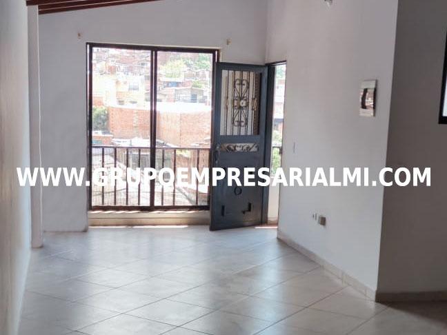 CÓMODO APARTAMENTO EN VENTA - SECTOR  DUCADO COD: 33847