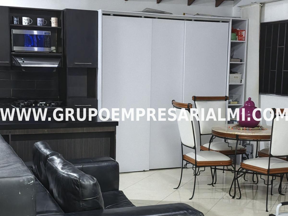 CÓMODO APARTAMENTO EN VENTA - SECTOR LA PALMA  COD: 33888