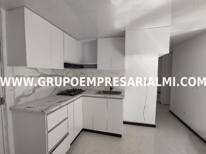 HERMOSO APARTAMENTO EN ARRIENDO- SECTOR MARÍA AUXILIADORA COD: 33978