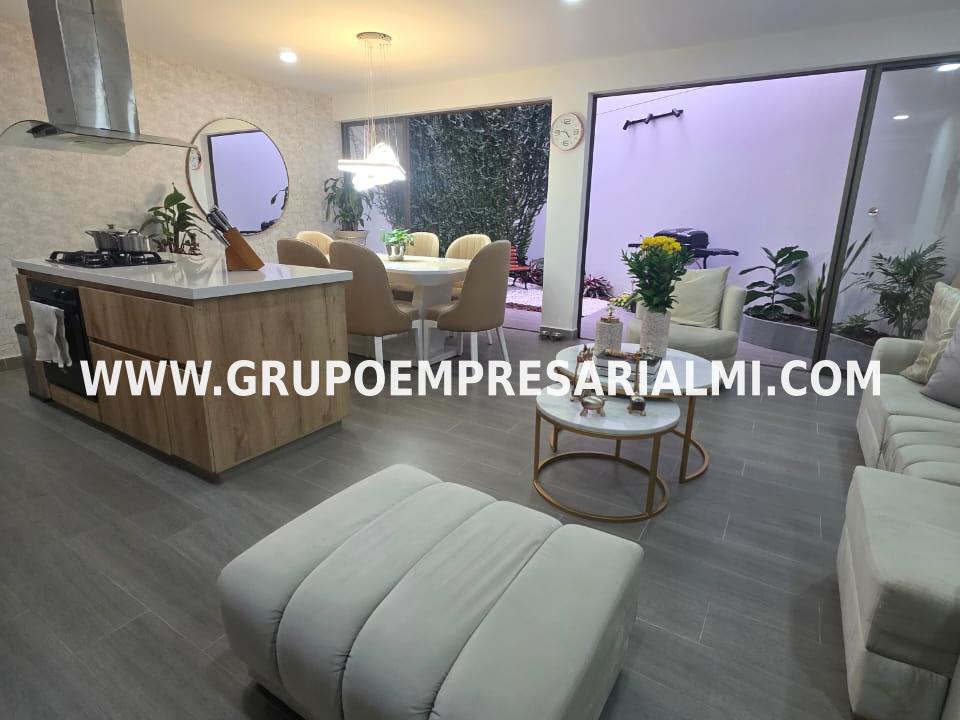 ESPECTACULAR CASA UNIFAMILIAR EN VENTA SECTOR LA CEJA COD: 33990