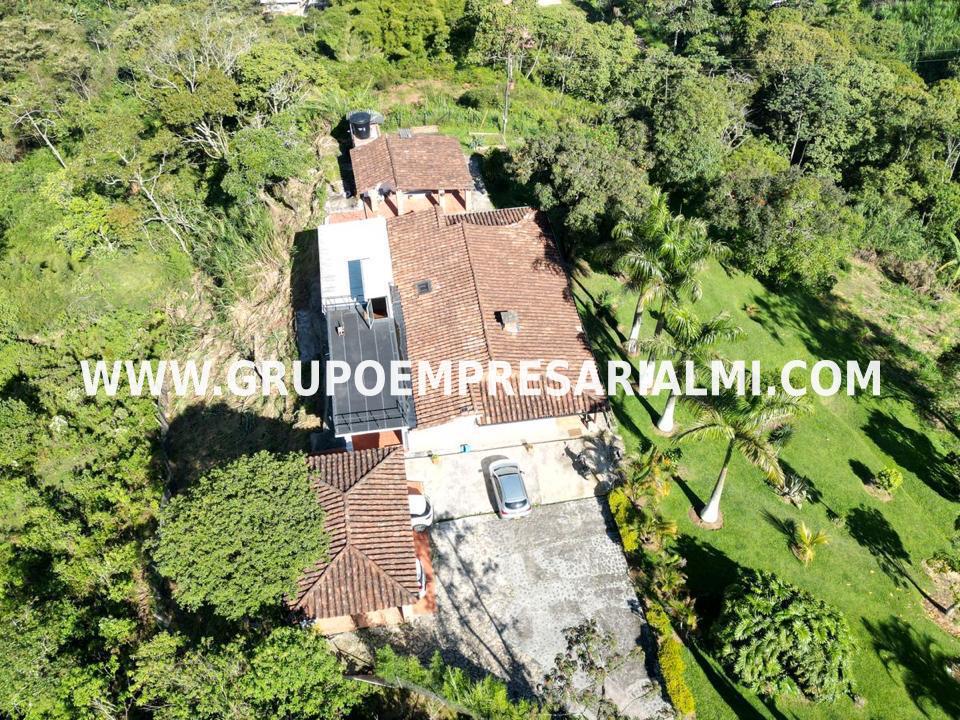 ESPECTACULAR CASA FINCA EN VENTA - SECTOR SAN ISIDRO LA ESTRELLA COD: 33992