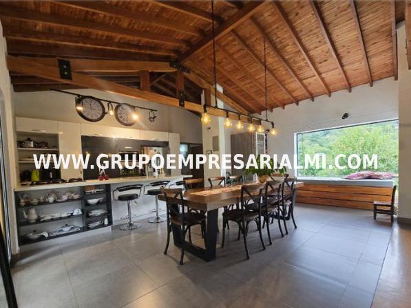 ESPECTACULAR CASA FINCA EN VENTA SECTOR LA ESTRELLA COD: 34000