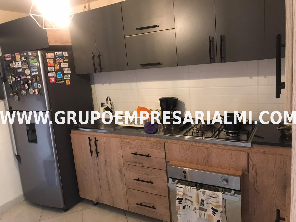 ACOGEDORA CASA DUPLEX EN VENTA SECTOR SANTA MARÍA,ROBLEDO COD: 34025