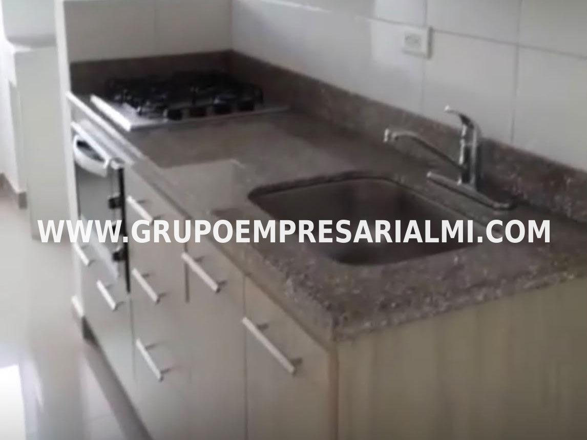 MARAVILLOSO APARTAMENTO EN VENTA - SECTOR LAS LOMITAS COD: 34056