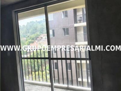 BONITO APARTAMENTO EN VENTA - SECTOR MARIA AUXILIADORA COD: 34064