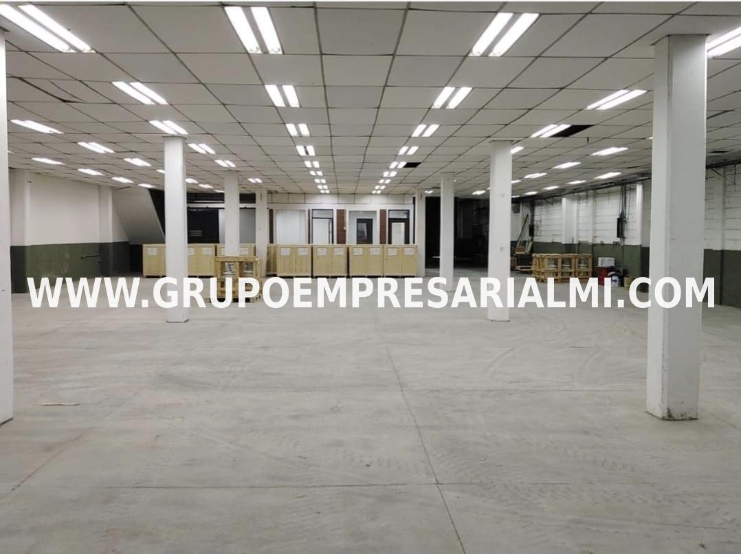 ESPECTACULAR BODEGA EN ARRIENDO ITAGUI COD: 34072