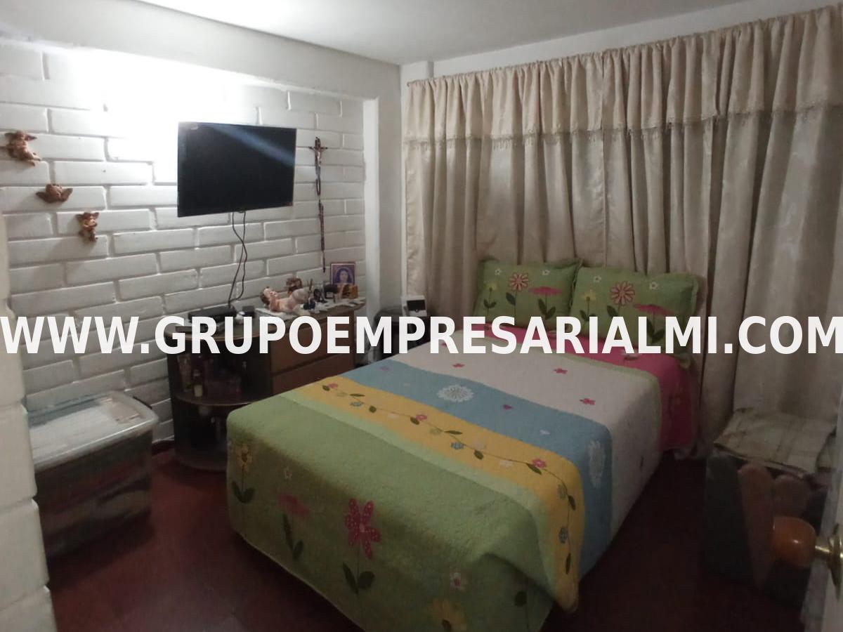AGRADABLE APARTAMENTO EN VENTA - SECTOR MILAGROSA - MEDELLIN COD: 34073