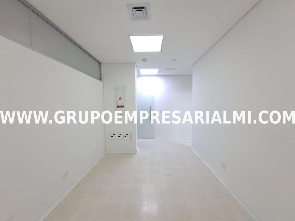 CONSULTORIO MÉDICO EN ARRIENDO - SECTOR  MAYORCA  COD: 34129