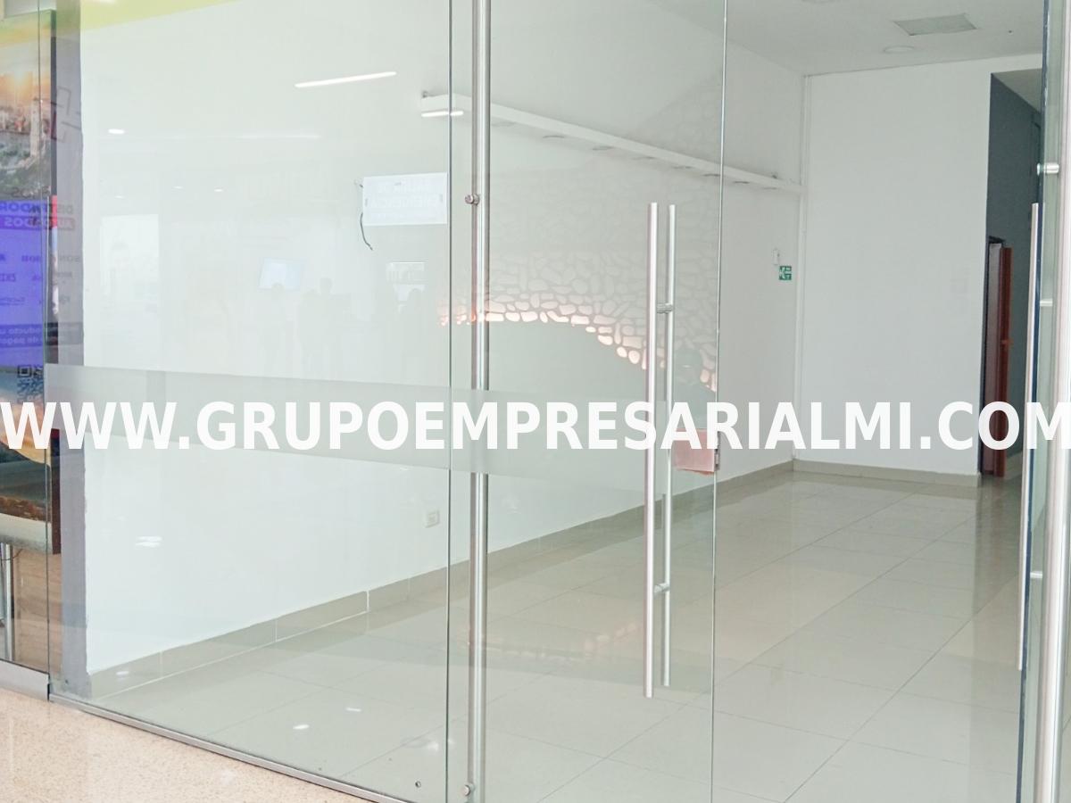 CÓMODO LOCAL EN ARRIENDO -  SECTOR EL   POBLADO   COD: 34135