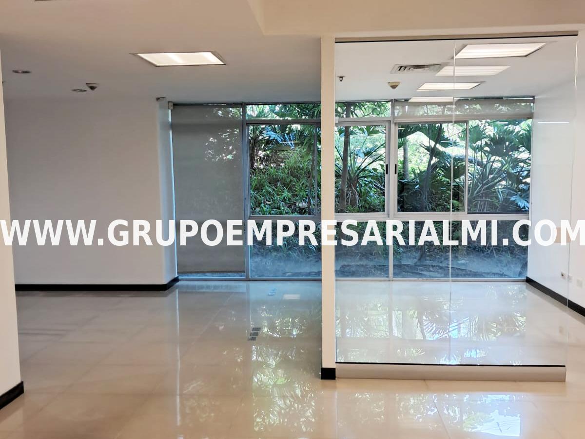 CÓMODO LOCAL EN VENTA - SECTOR LA PRADERA   COD: 34138