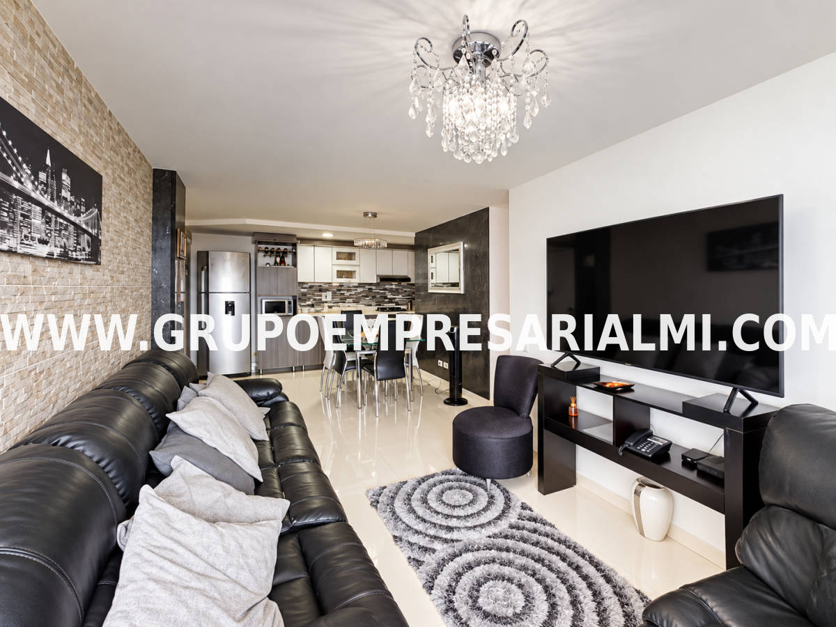 HERMOSO APARTAMENTO AMOBLADO EN ARRIENDO  -  SECTOR EL  POBLADO COD: 34213